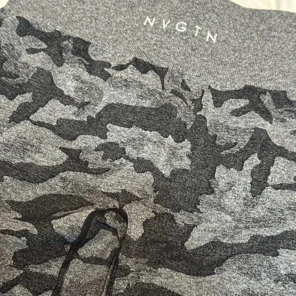 NVGTN Grey Camo Biker Shorts - Picture 4 of 4